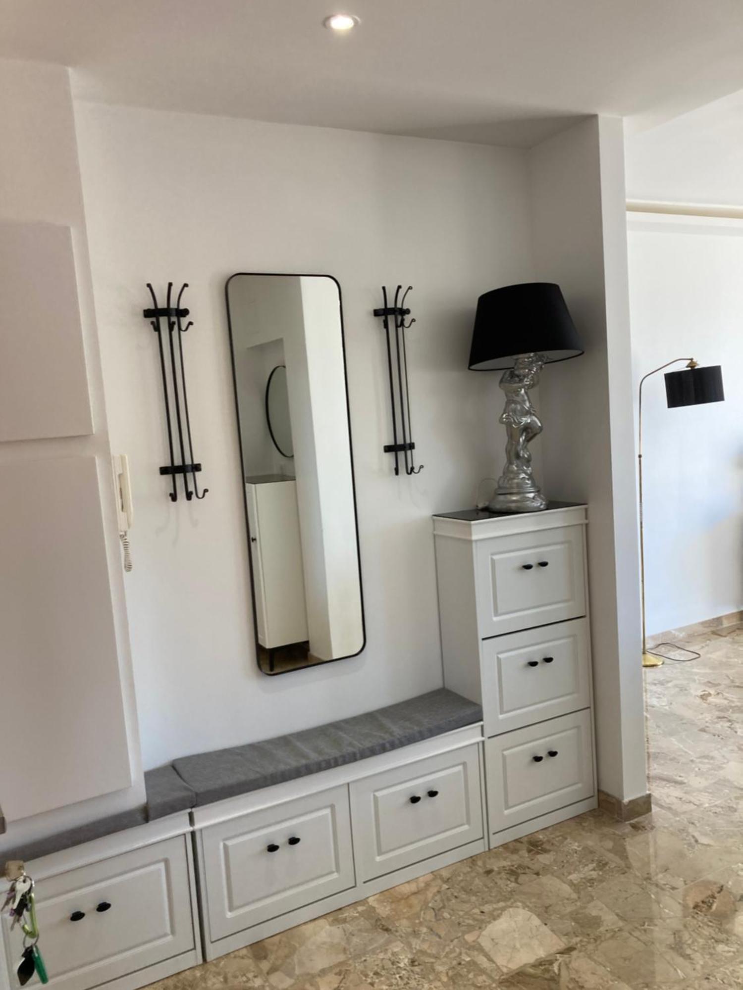 Quarto em Acomodações Particulares & Salle De Bain Privative ,bord De Mer, Vue ,, Private & Bathroom At Inhabitant's House, Seaside, Sea View Cannes